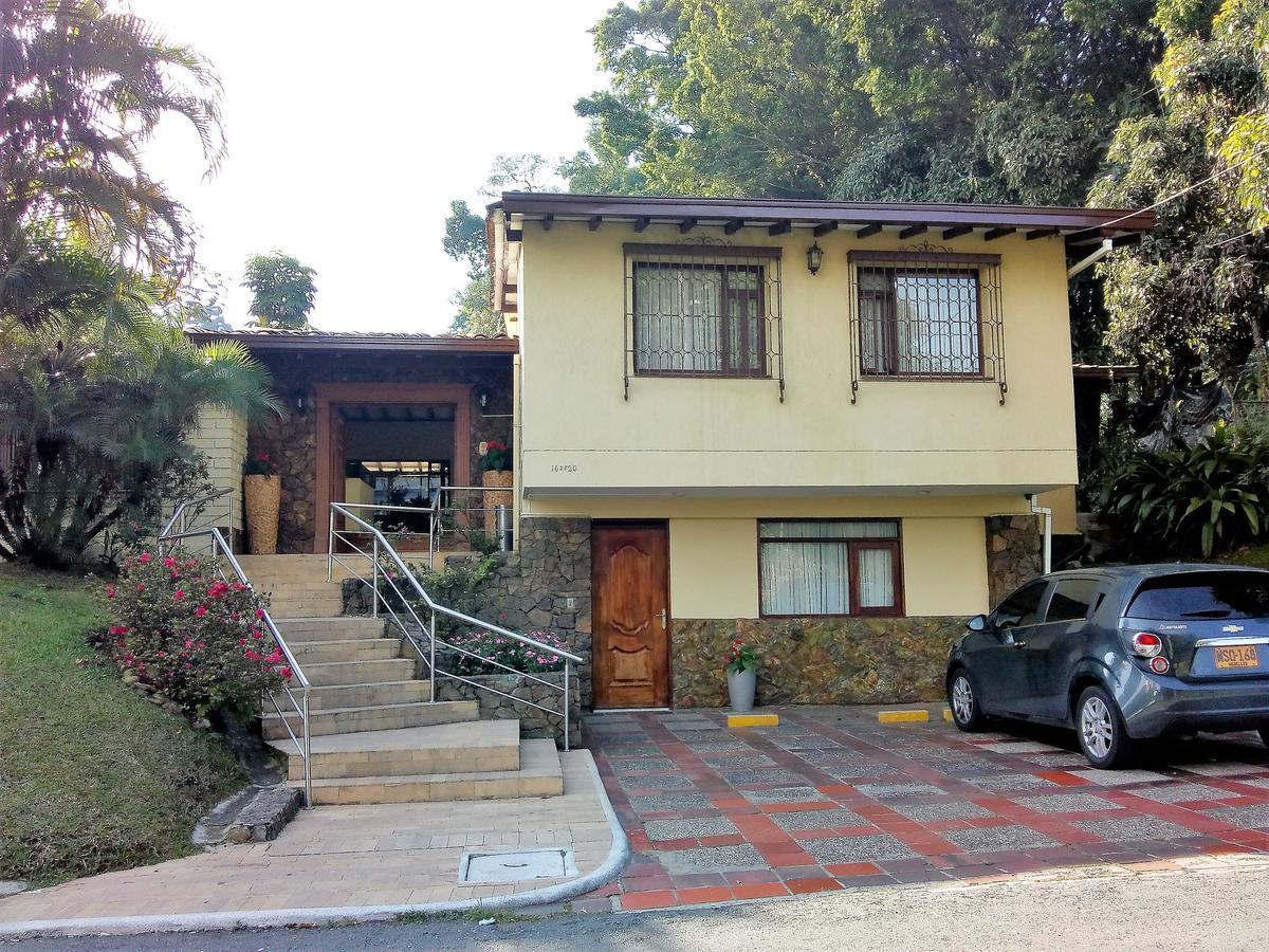 Hotel Poblado Campestre Medellín Exterior foto