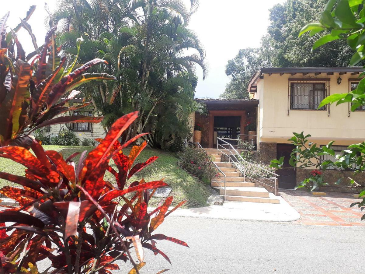 Hotel Poblado Campestre Medellín Exterior foto